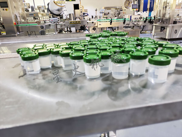 全自动检测试剂灌装机灌装效果